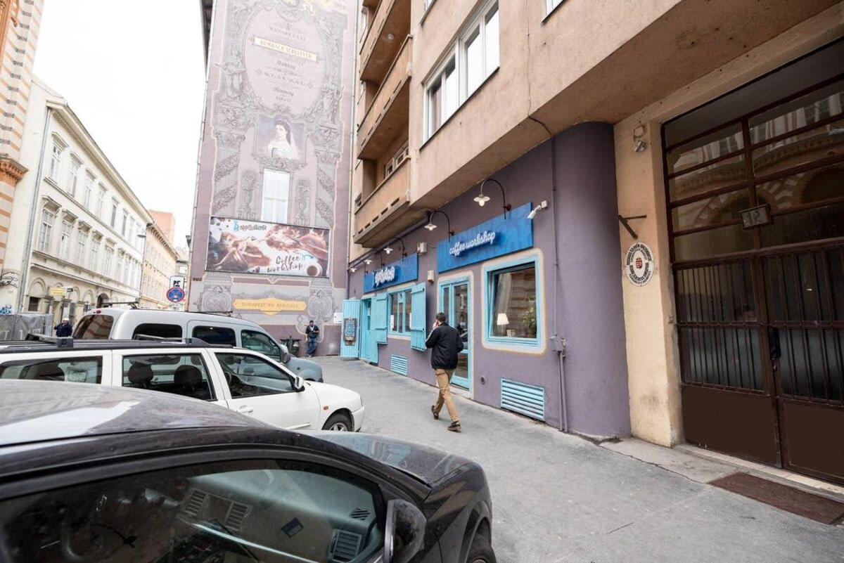 Ultra Central Large Home With Ac And Balcony Budapest Exterior photo